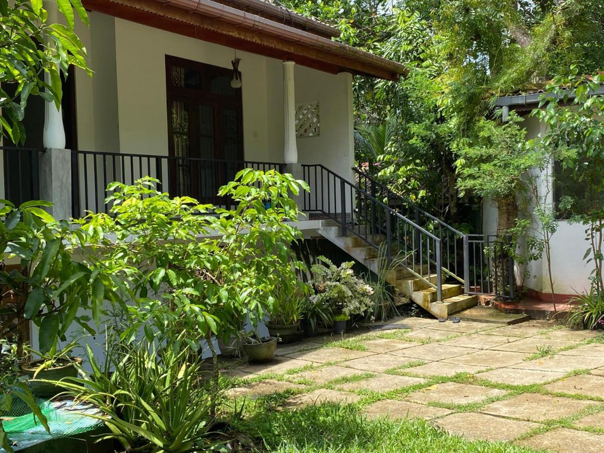 Villa Wedagedara Unawatuna Exterior photo