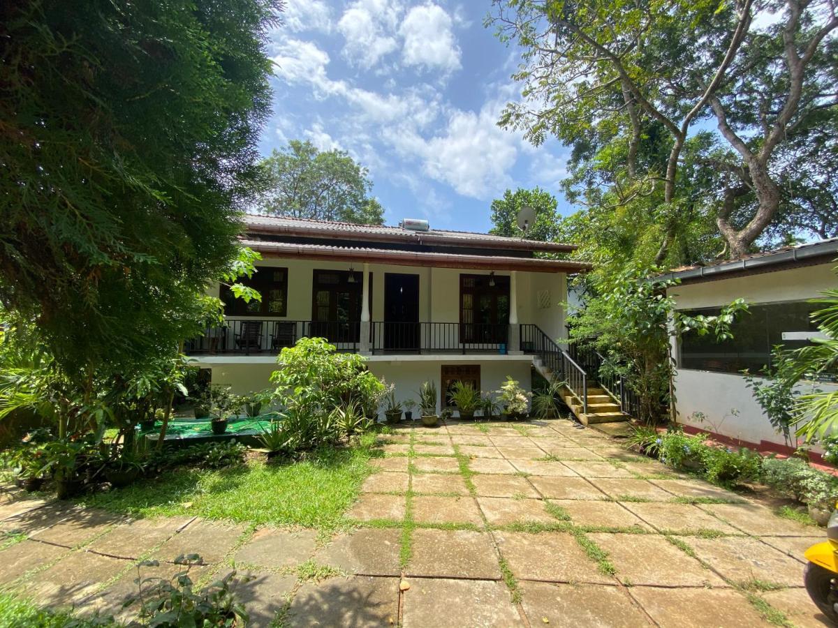 Villa Wedagedara Unawatuna Exterior photo